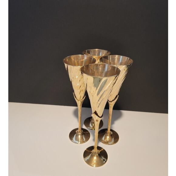 Vintage Brass Champagne Flutes Set of 4 Celebration Toasting Drinkware "READ" - Picture 6 of 16